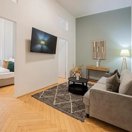Charming Apt Perfect For 4-6 Tram, Self-Checkin Vienna Exterior photo